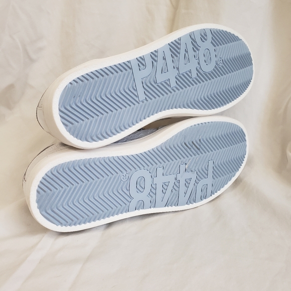 P448 John Fiore anthropology lace sneakers - Picture 3 of 9